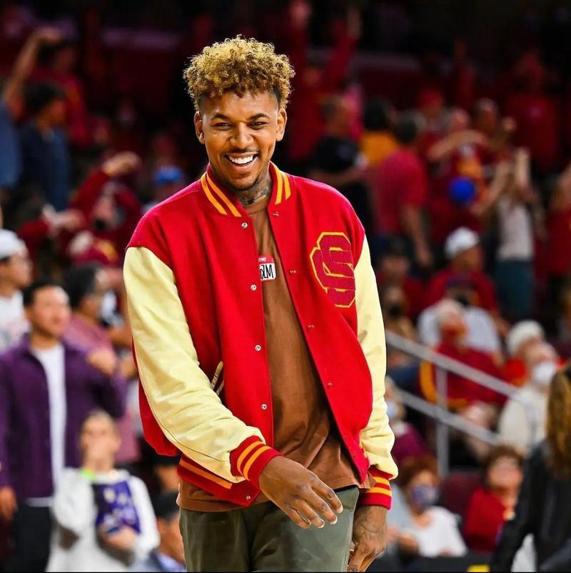 为什么尼克杨在NBA混不下去？深度解析其职业生涯困境