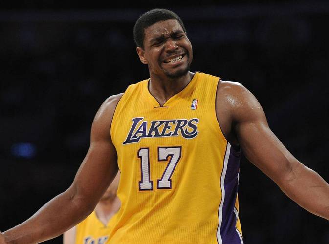 拜纳姆的NBA生涯为何戛然而止？他的退役原因是什么？