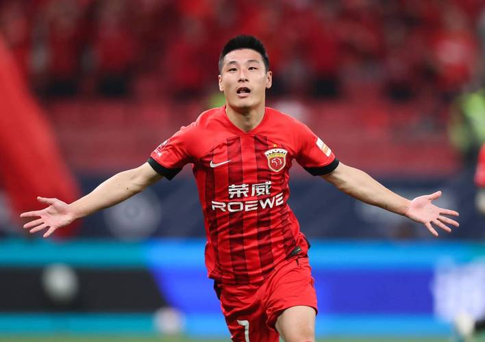 武磊为什么不去英超踢球？背后隐藏着什么原因？