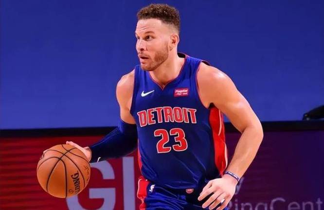 前NBA状元格里芬去哪里了？退役后的新篇章