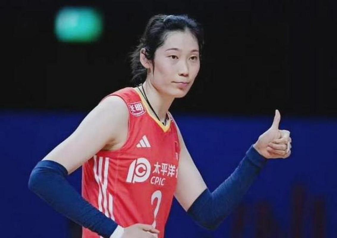 惠若琪解说为何不提朱婷？球迷质疑蔡斌排兵布阵
