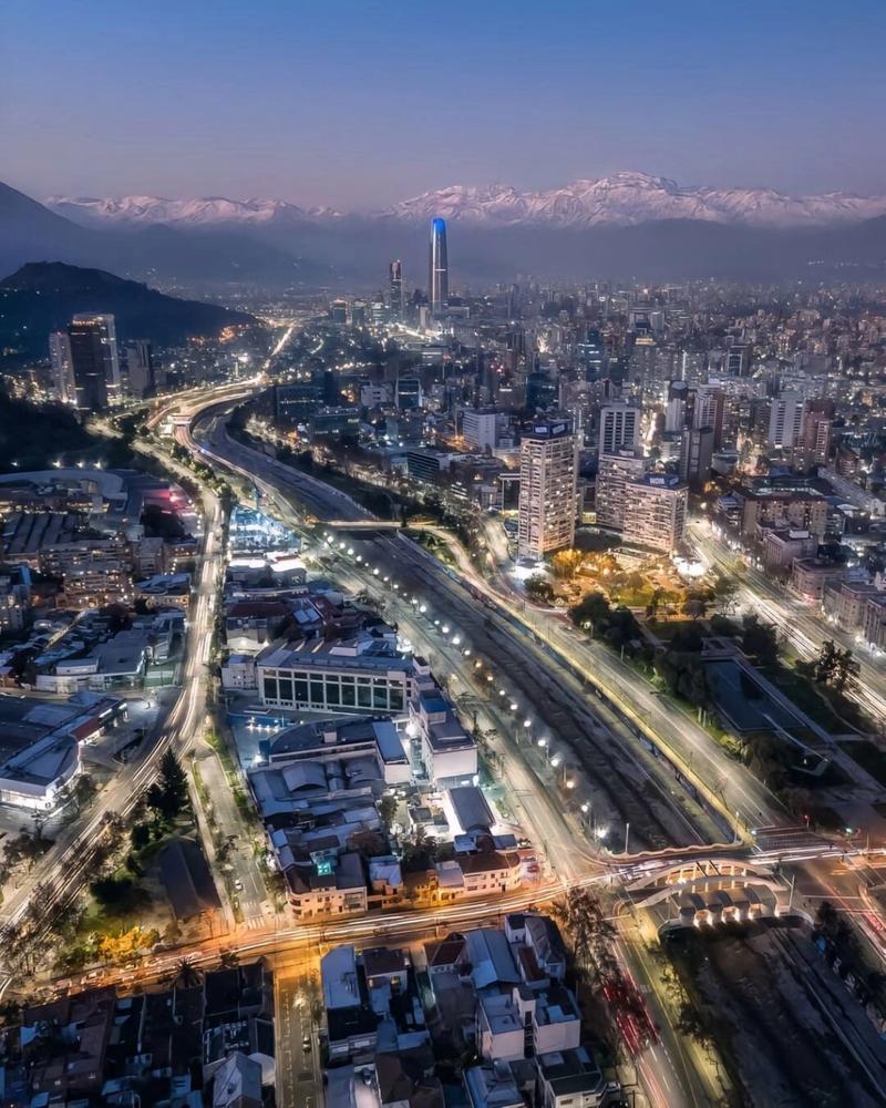 圣地亚哥是哪个国家城市？揭秘智利首都圣地亚哥的魅力