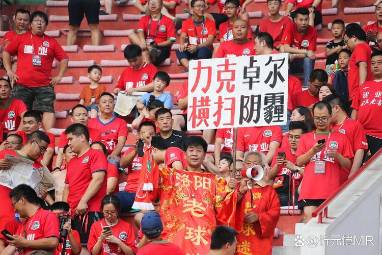 国足屡战屡败，国家还要继续投资吗？