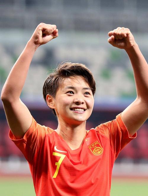 王霜世界排名及身价分析：中国女足的骄傲究竟有多强？