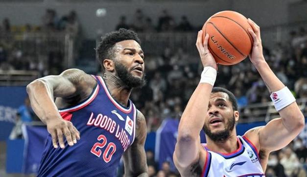 前NBA球员乔丹贝尔最终去了哪？CBA广东宏远签下他！