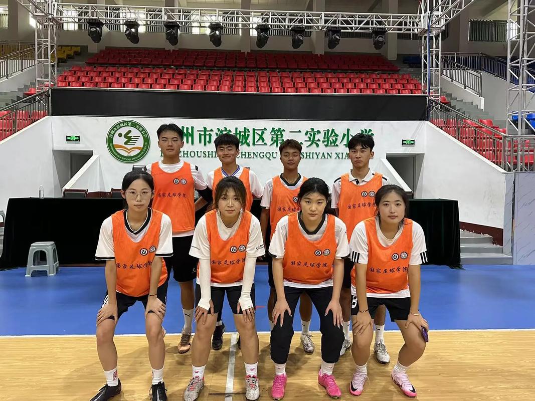 想让孩子学足球？广州有哪些不错的足球学校？