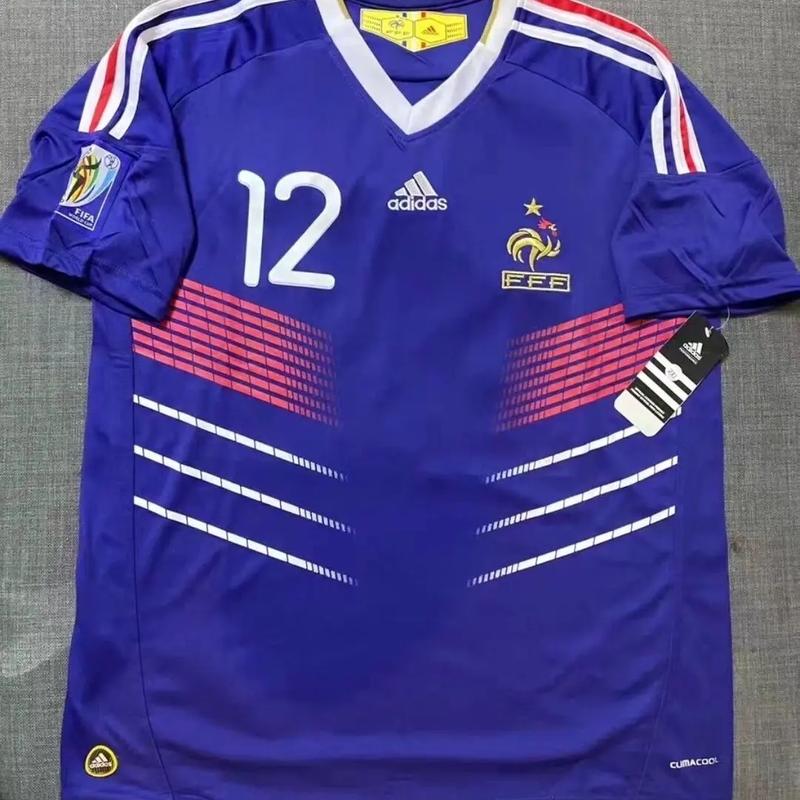法国队7号球员是谁？揭秘历届法国7号球衣背后的故事