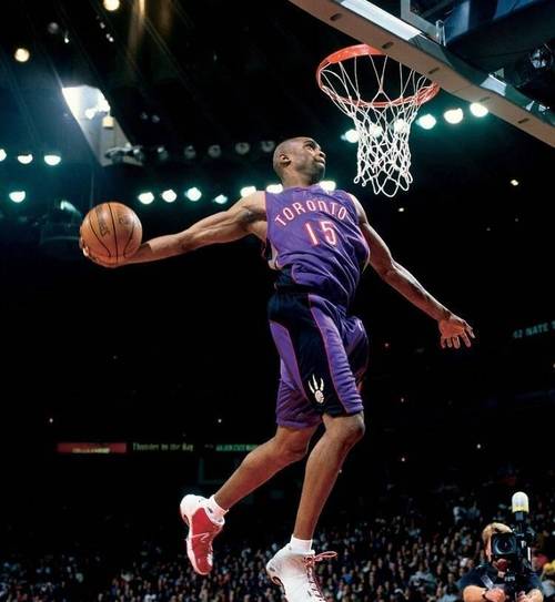 卡特退役了吗？回顾NBA“半人半神”的辉煌与传奇