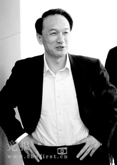“谢亚龙下课”啥意思？球迷怒吼背后的真相