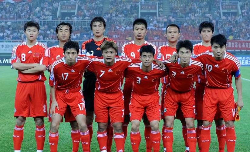国足何时踢进过世界杯？2002年韩日世界杯的遗憾之旅