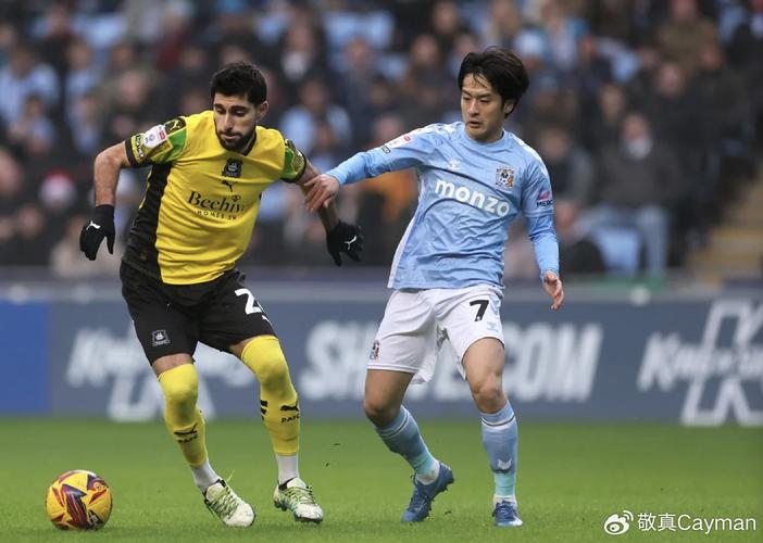 数据对比:李康仁VS久保建英,谁是亚洲球王?