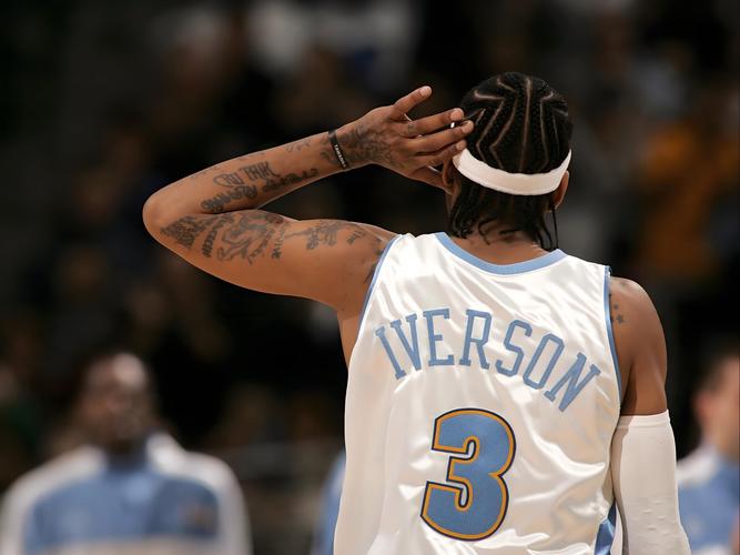 你知道艾弗森是几号球衣吗？NBA传奇球衣号码解读