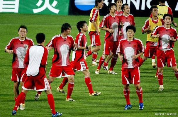 2002年国足9号是谁？揭秘中国队世界杯神秘号码
