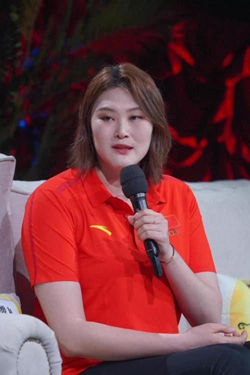 中国女排谁最漂亮？揭秘那些惊艳时光的排球女神！