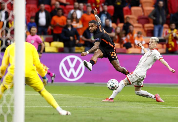 欧洲杯焦点战:荷兰和捷克谁更胜一筹?