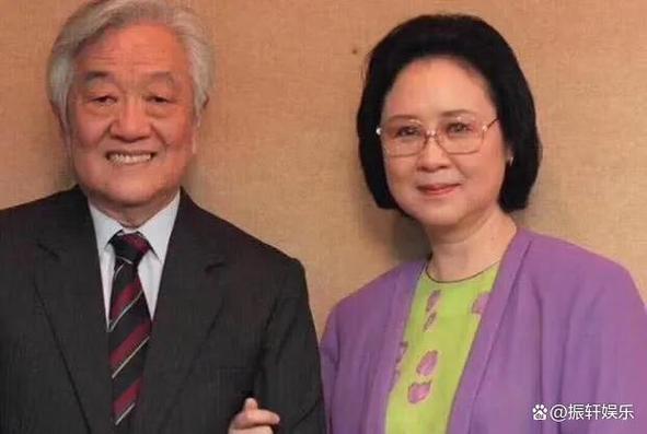 丧夫三年，瓦妮莎耐得住寂寞吗？ 她目前的感情状态如何？