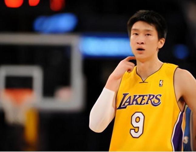孙悦NBA年薪多少？揭秘湖人时期44万美元收入！