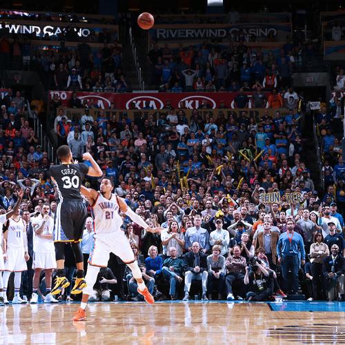 勇士绝杀雷霆那场比赛的具体日期?带你重温经典时刻