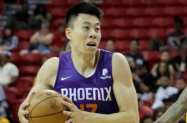 张镇麟冲击NBA：他能成功吗？