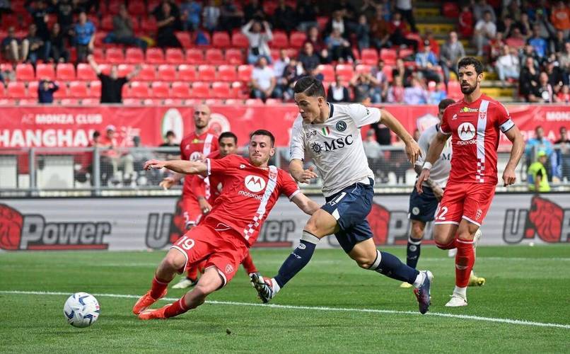 阿森纳vs那不勒斯：精彩比赛回顾及预测