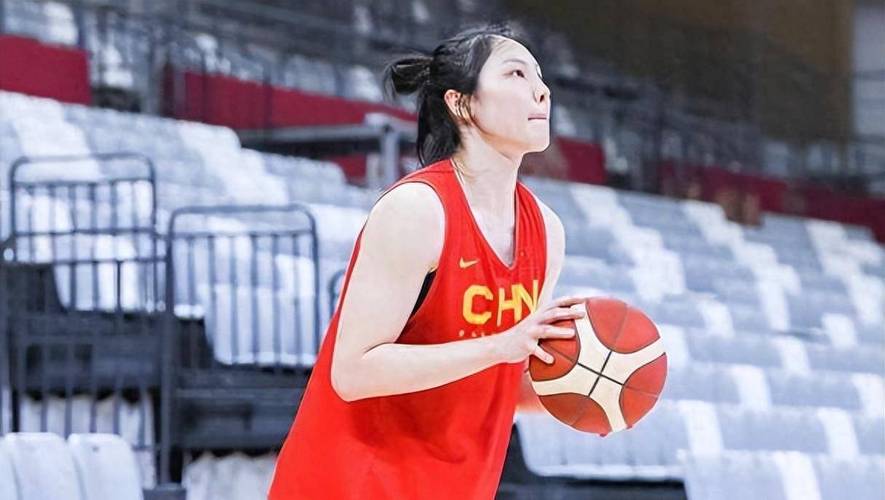 中国女篮10号是谁？张茹在亚洲杯中的闪耀时刻！