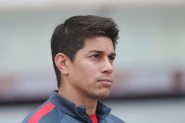 孔卡现在踢球吗？他职业生涯的终点站是哪里？