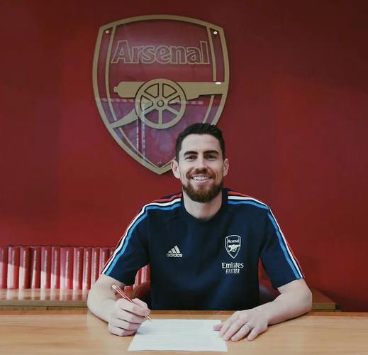 若日尼奥为何如此出色?深度解析其场上作用和影响力