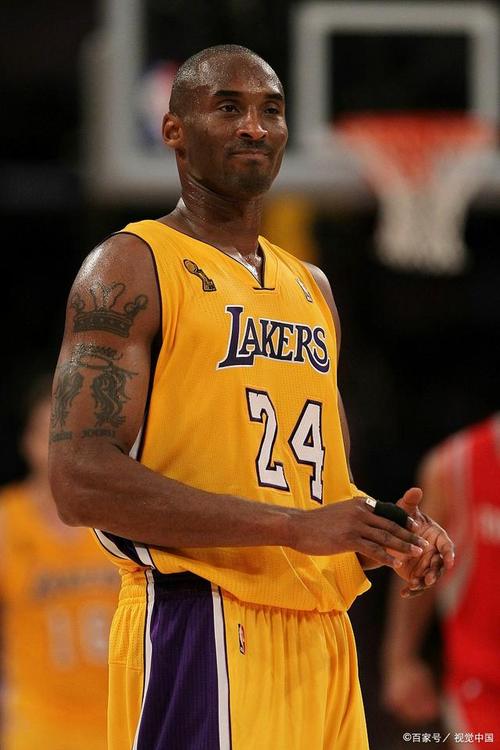 科比布莱恩特是哪个篮球队的？他的NBA生涯都在哪支球队度过？