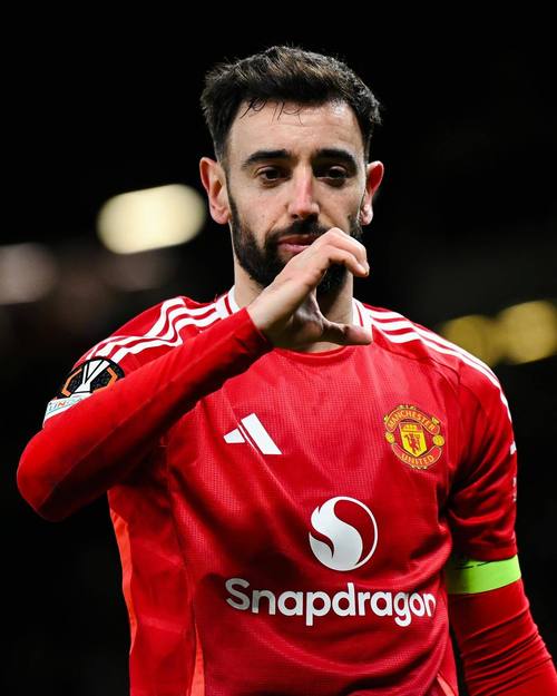 曼联近几个赛季排名变化分析，红魔未来走向何方？