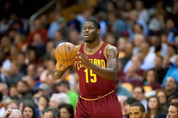 安东尼本内特：NBA最水状元？数据告诉你答案