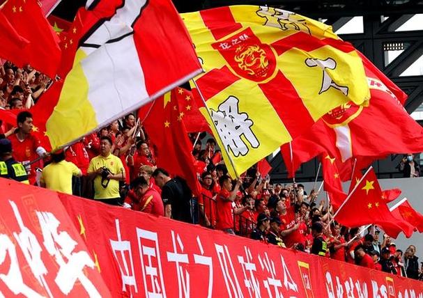 中国将申办世界杯？球迷期待与现实挑战