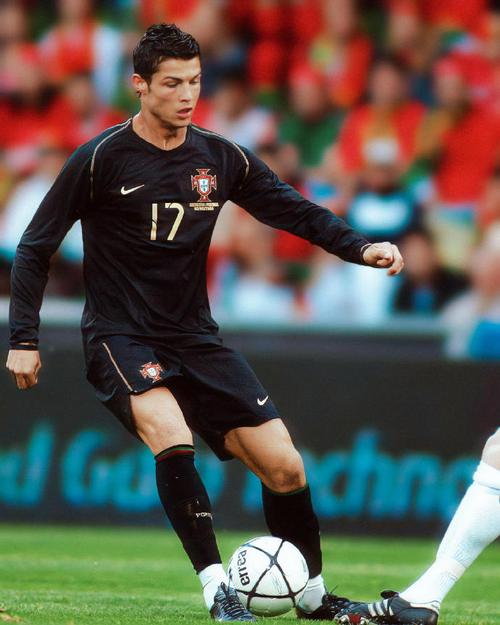 你知道C罗以前在哪个球队吗？深度解析C罗的俱乐部生涯