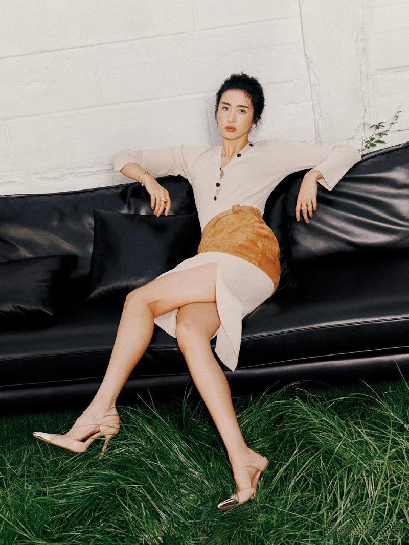 女足名将赵丽娜去哪儿了？她退役后的生活和事业发展如何？
