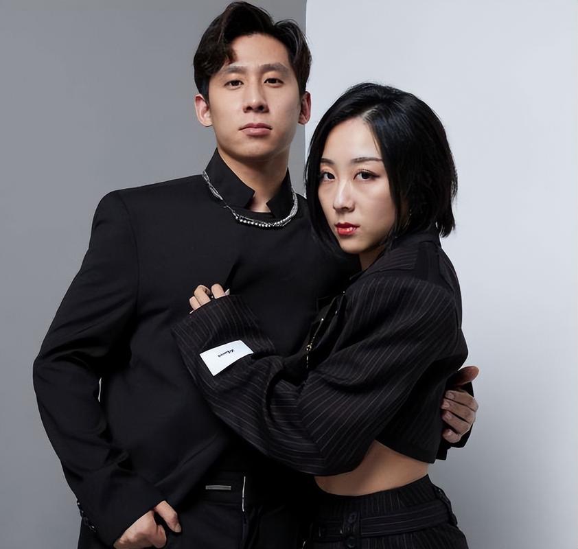 隋文静韩聪恋情扑朔迷离：他们真的是情侣吗？