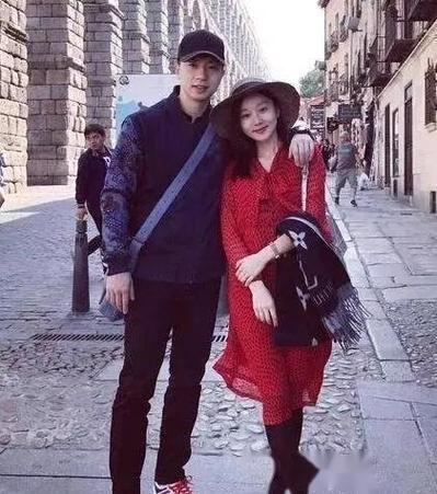 马龙和妻子夏露是怎么认识的？一段跨越十年的爱情