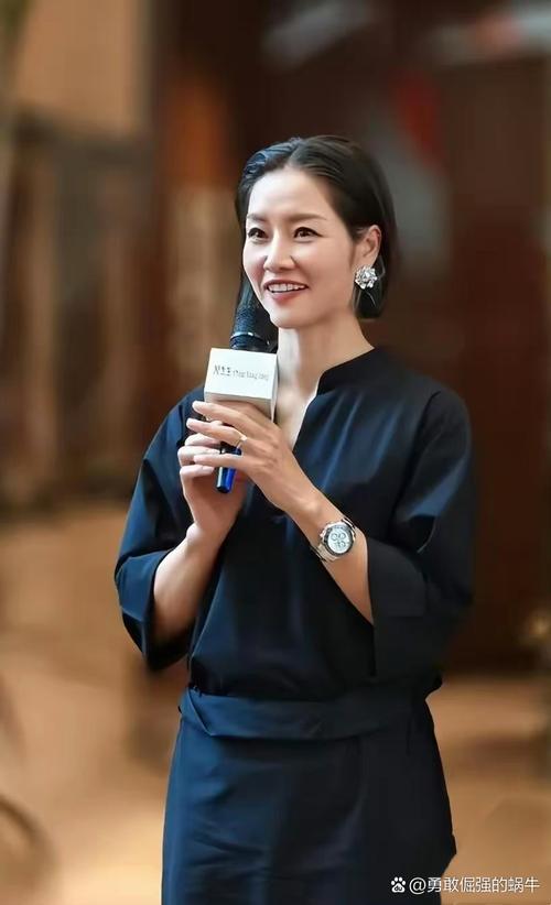 李娜单飞的真正原因：是无奈之举还是勇敢尝试？