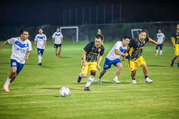 想知道一场足球赛要踢多久吗?看完你就懂了