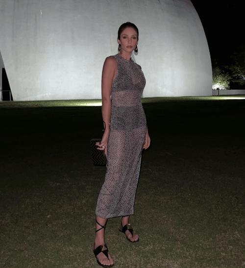 卡卡前妻揭秘离婚真相：完美家庭的背后隐情