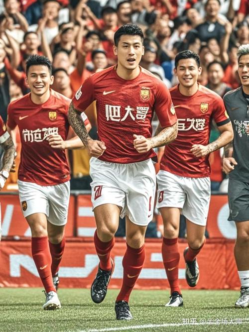 广州恒大到底怎么了？欠薪、解散、危机缠身，昔日霸主何去何从？
