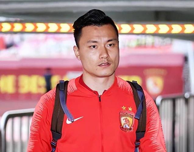 足球明星郜林：郜飞机的称号是怎么来的？