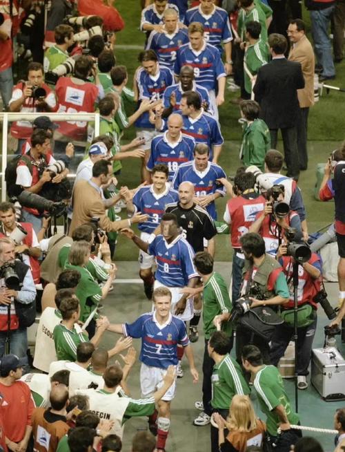 法国世界杯夺冠历史:冠军球队及精彩比赛回顾!