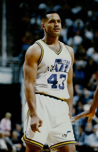 令人唏嘘!一代传奇魔兽霍华德是如何走向没落的?