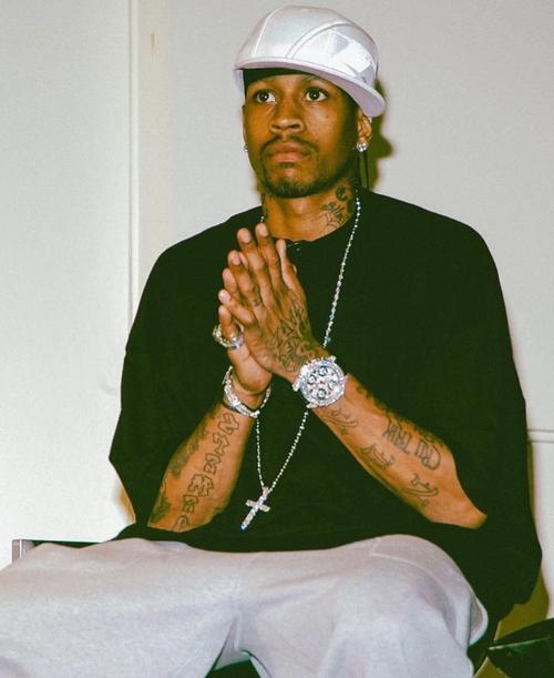 艾弗森身高多少厘米?细数他职业生涯的巅峰时刻