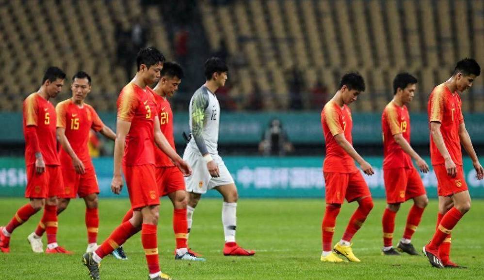 为什么中国男足这么差劲还不解散？背后原因你真的知道吗？