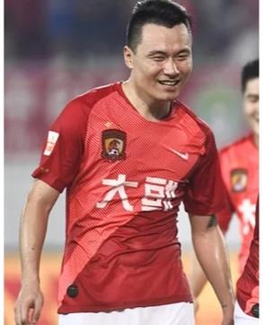 足球明星郜林：郜飞机的称号是怎么来的？