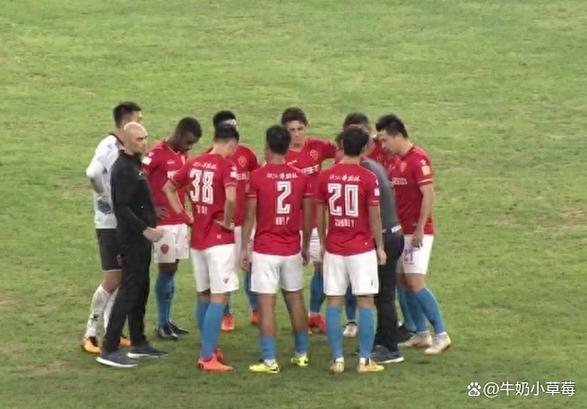 穆里奇为什么选择中甲？前恒大外援的惊人决定！