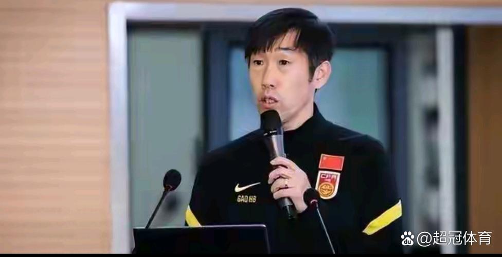 武磊缺席国家队，李铁的用人策略引发热议