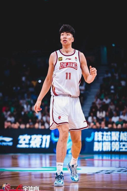 余嘉豪能进NBA吗?中国篮球新星的NBA之路