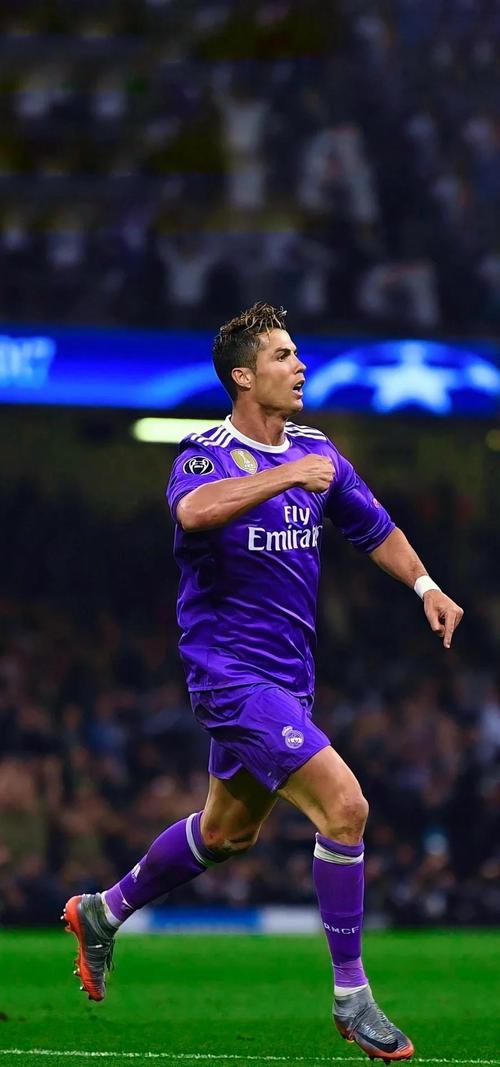 足球巨星C罗的健康饮食：不吃牛肉的背后原因是什么？