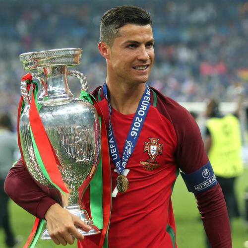 C罗今晚比赛哪里看？CCTV5、咪咕等平台直播！